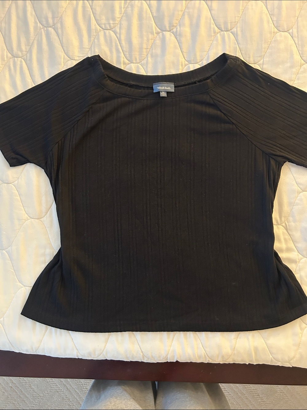 ModCloth Black Ribbed Short Sleeve Top